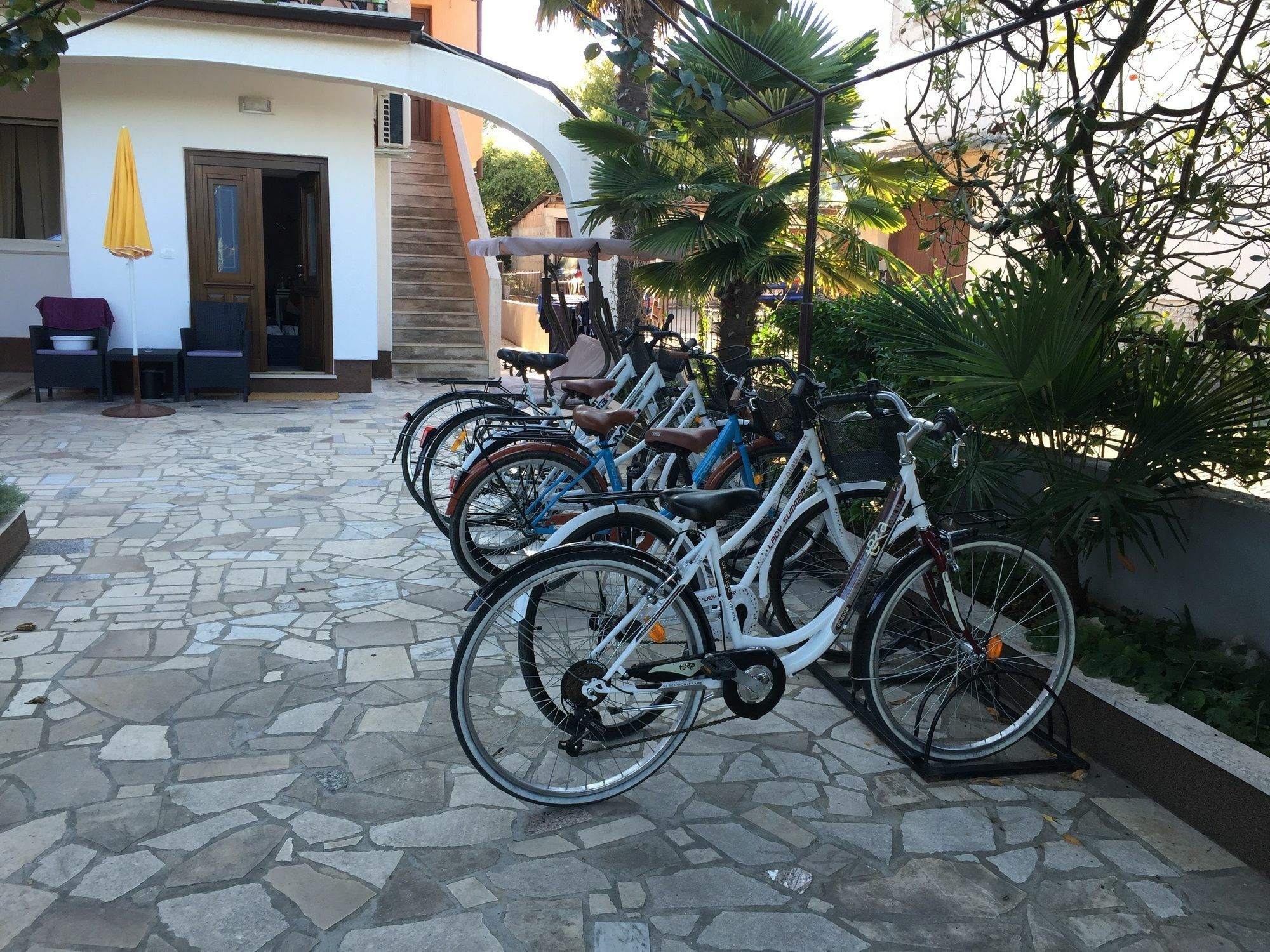Apartments Palma Rovinj Exterior photo
